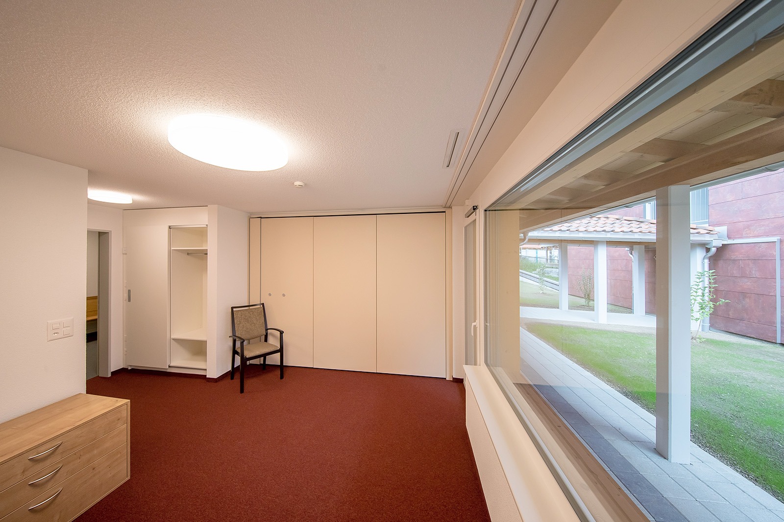 I1774903FR20200824.jpg